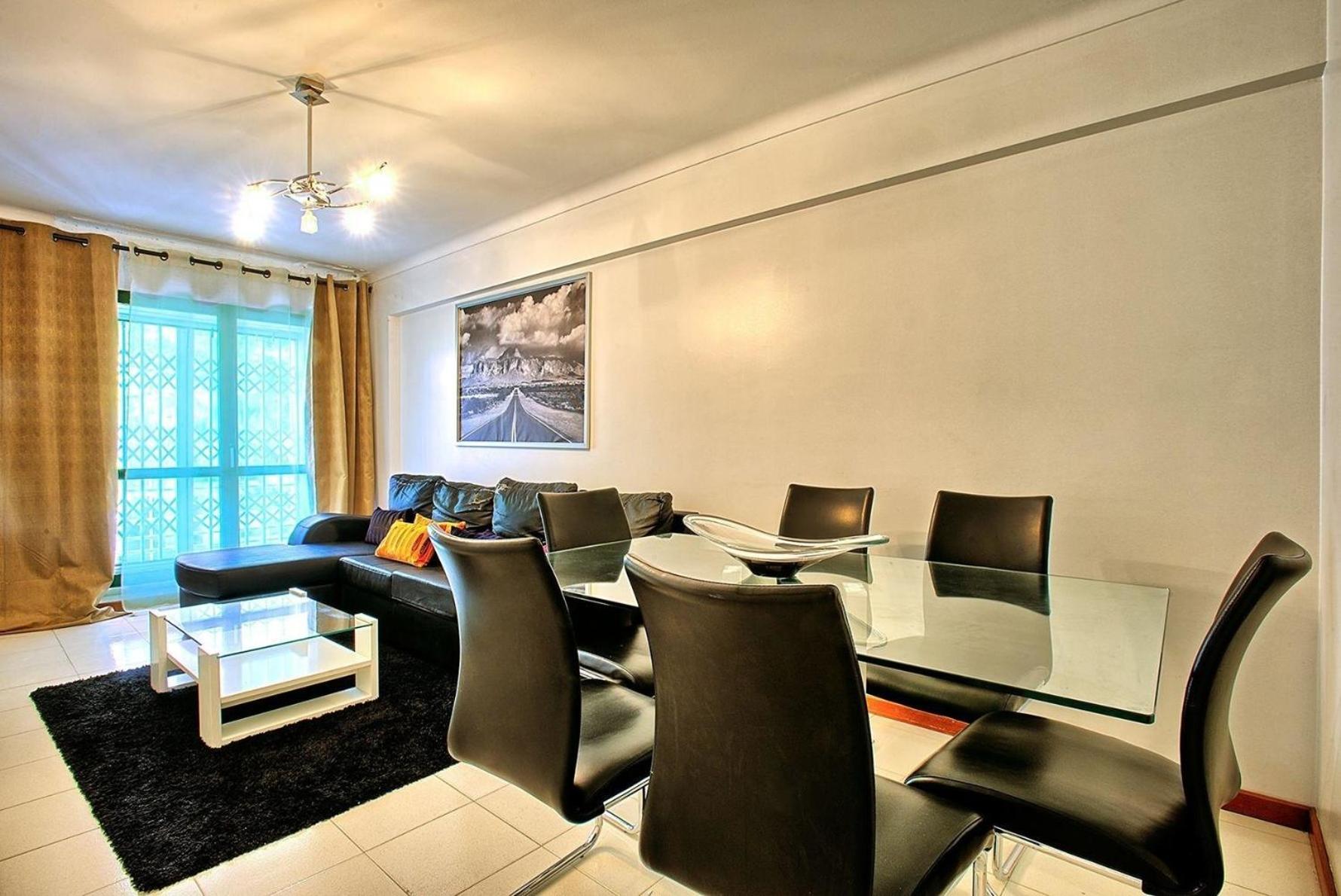 Studio Fuer 7 Personen Und 1 Kind In Moscavide, Regio De Costa De Lissabon
