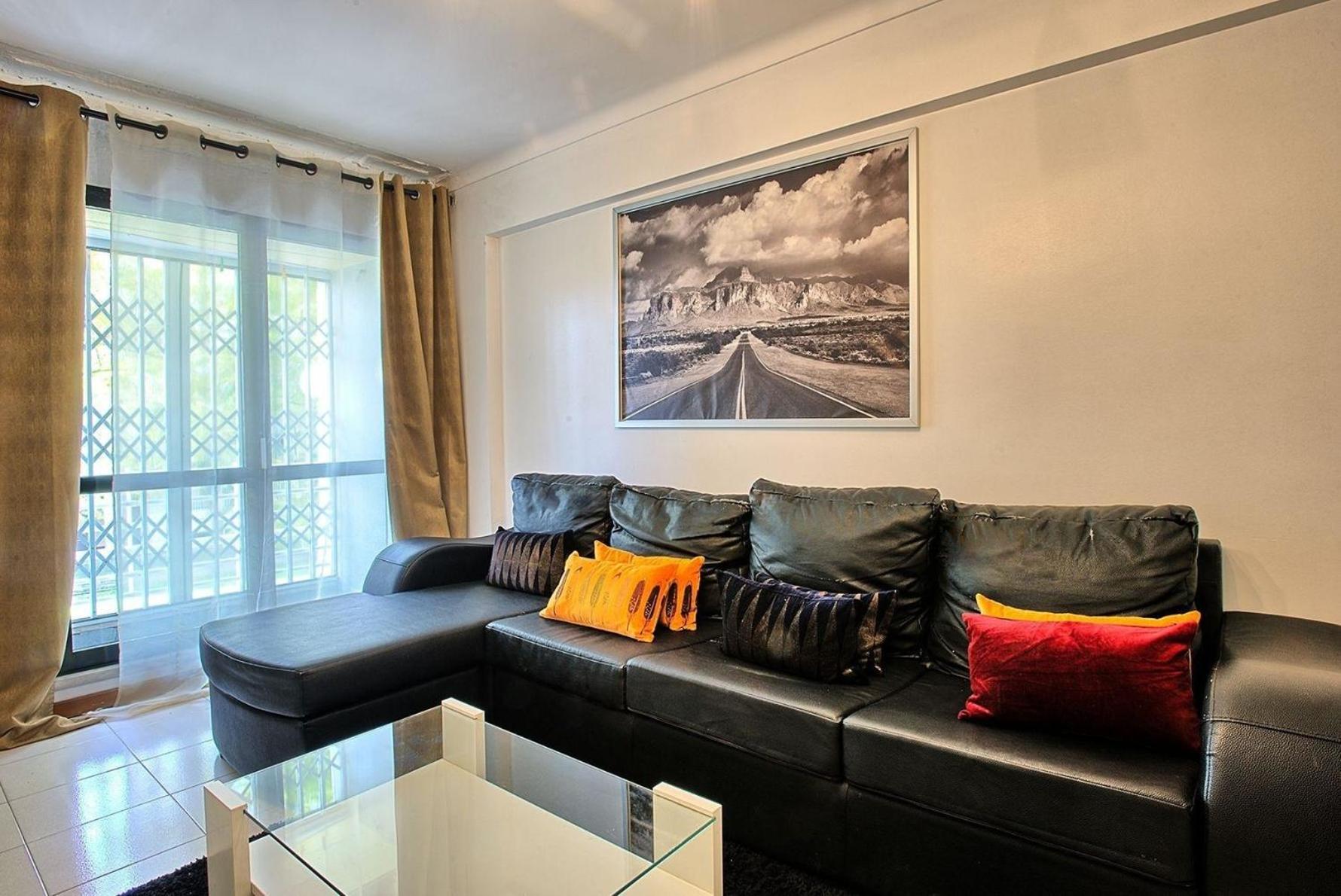 Studio Fuer 7 Personen Und 1 Kind In Moscavide, Regio De Costa De